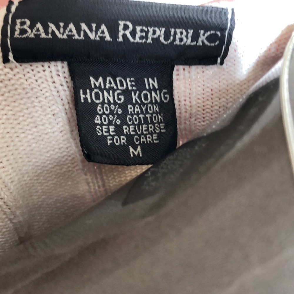 Banana Republic Sweater - Picture 4 of 6